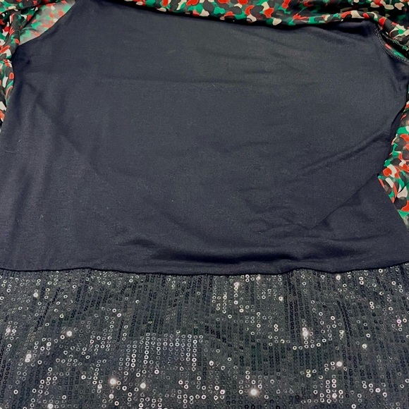 Italian Silk Top with Sequins - Picture 6 of 8